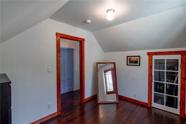 712 S Avenue 60, Los Angeles, CA 90042