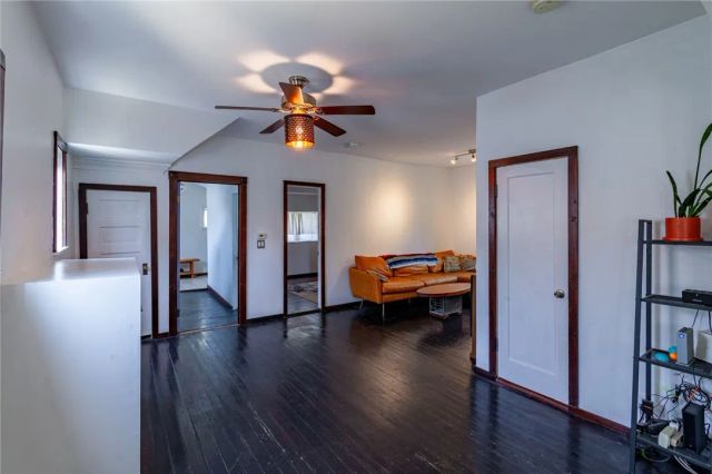 712 S Avenue 60, Los Angeles, CA 90042