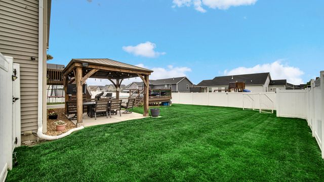 18473 Candace Drive, Lowell, IN 46356