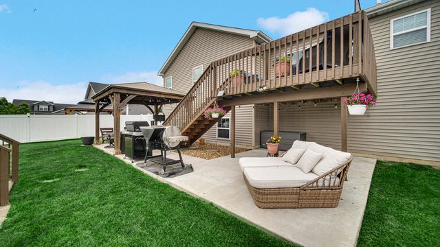 18473 Candace Drive, Lowell, IN 46356