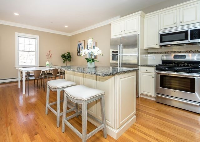 325 Bacon Street 5, Waltham, MA 02451