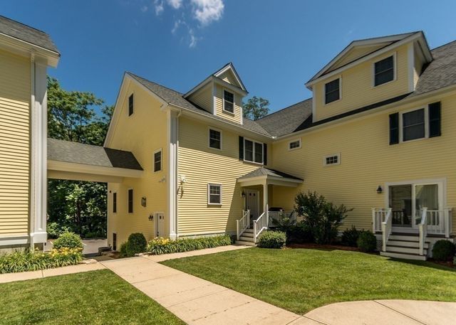 325 Bacon Street 5, Waltham, MA 02451