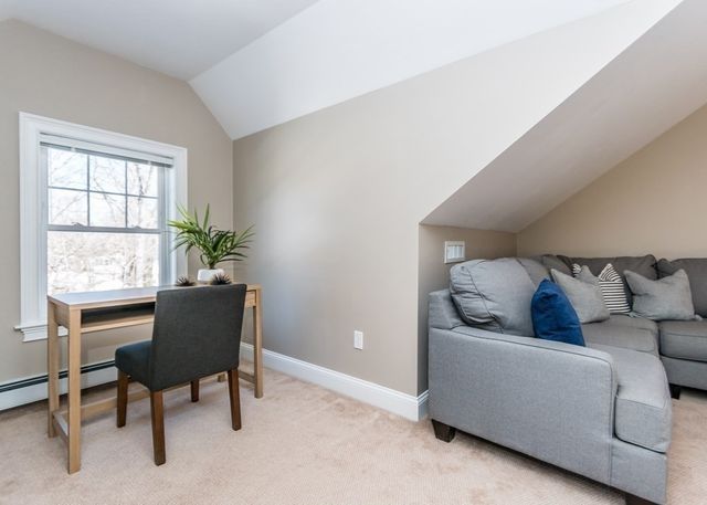325 Bacon Street 5, Waltham, MA 02451