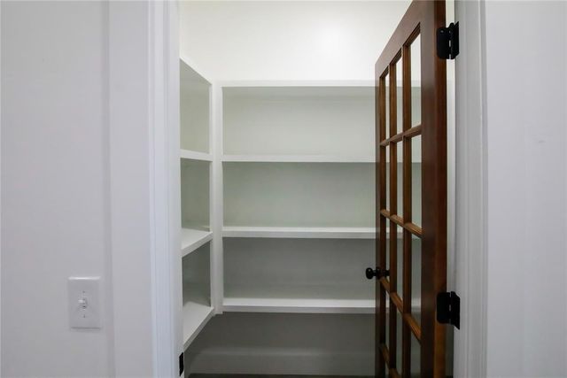 1198 Wolf Creek Drive, Blanchard, OK 73010