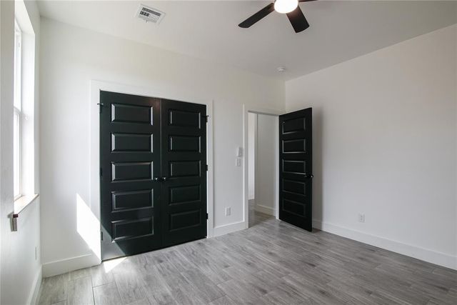 1198 Wolf Creek Drive, Blanchard, OK 73010