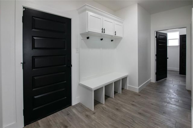 1198 Wolf Creek Drive, Blanchard, OK 73010