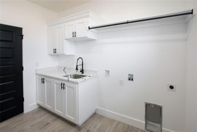 1198 Wolf Creek Drive, Blanchard, OK 73010