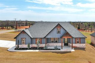 1198 Wolf Creek Drive, Blanchard, OK 73010