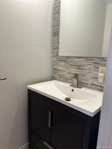 312 Edwards Place 1, Yonkers, NY 10703