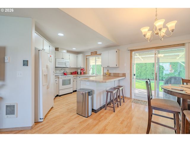 14203 Ne 52ND St, Vancouver, WA 98682