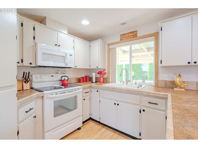 14203 Ne 52ND St, Vancouver, WA 98682