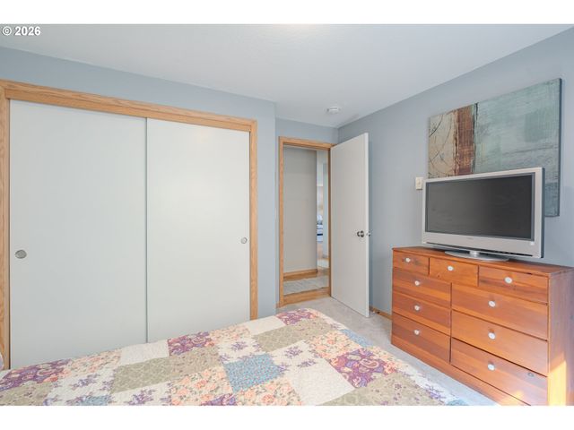 14203 Ne 52ND St, Vancouver, WA 98682