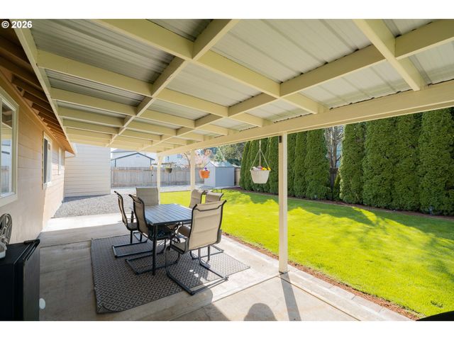 14203 Ne 52ND St, Vancouver, WA 98682