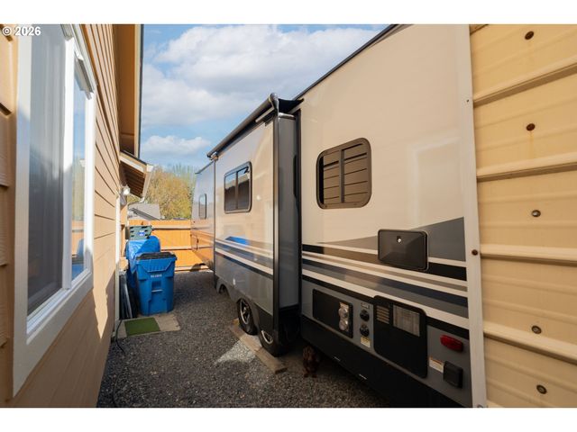 14203 Ne 52ND St, Vancouver, WA 98682