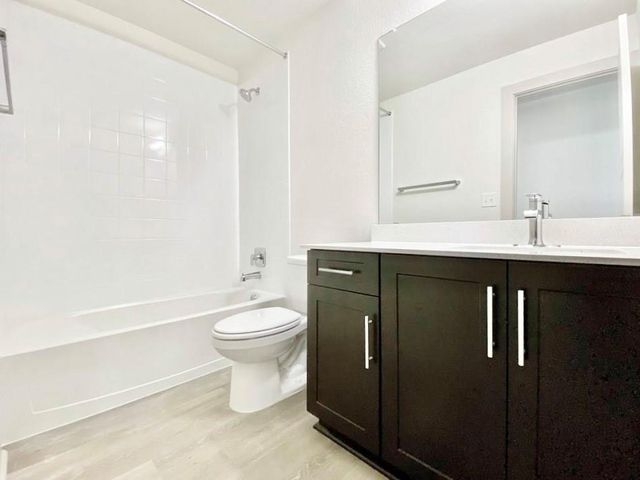 1005 Winnsboro LOOP, Round Rock, TX 78664