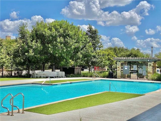 1005 Winnsboro LOOP, Round Rock, TX 78664