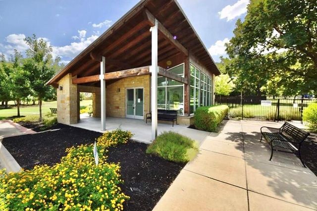 1005 Winnsboro LOOP, Round Rock, TX 78664