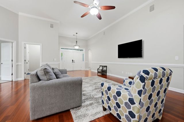 712 Tilly Pine Dr., Conway, SC 29526
