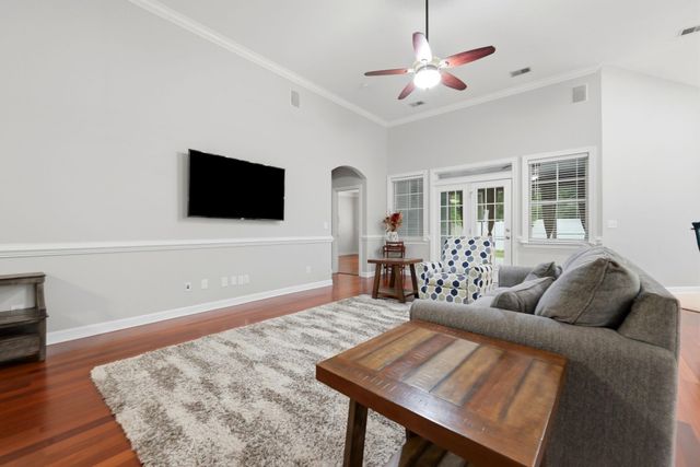 712 Tilly Pine Dr., Conway, SC 29526