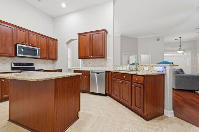 712 Tilly Pine Dr., Conway, SC 29526