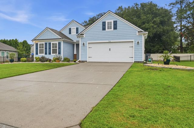 712 Tilly Pine Dr., Conway, SC 29526