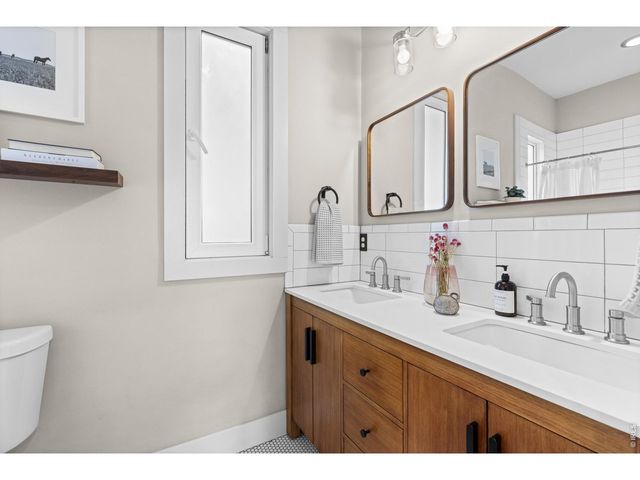 1905 Arapahoe Ave, Boulder, CO 80302