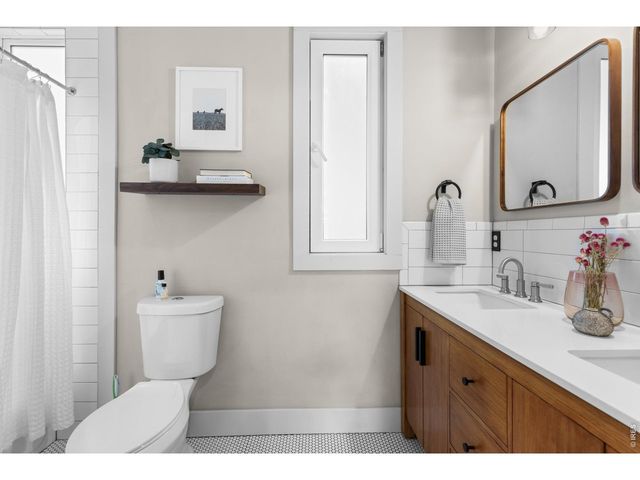 1905 Arapahoe Ave, Boulder, CO 80302