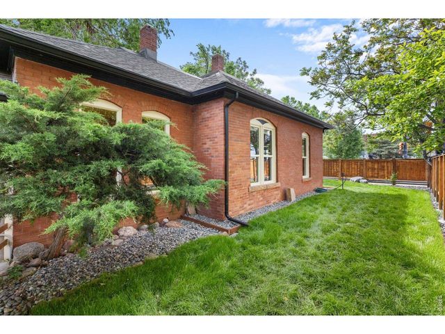 1905 Arapahoe Ave, Boulder, CO 80302