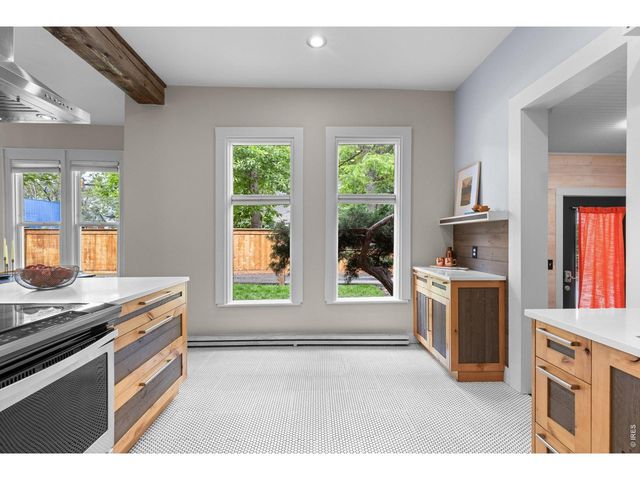 1905 Arapahoe Ave, Boulder, CO 80302