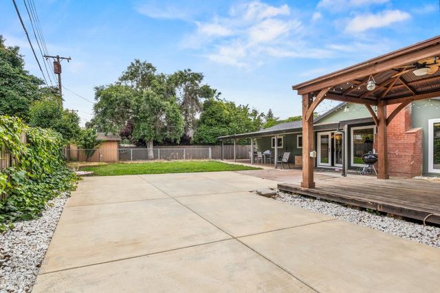 7013 Glass Slipper Way, Citrus Heights, CA 95621