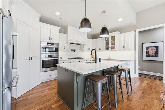 947 Birsay Court, Raymore, MO 64083
