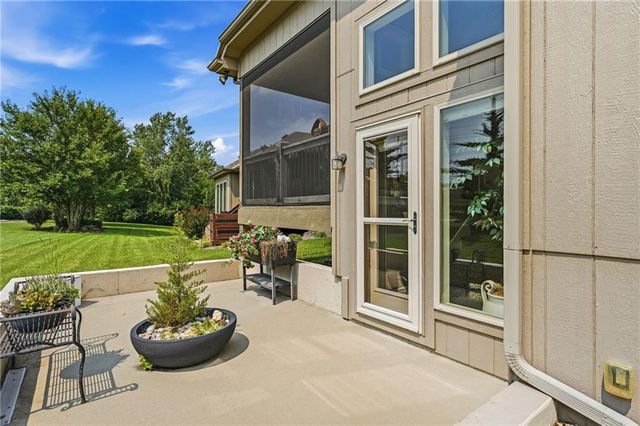 947 Birsay Court, Raymore, MO 64083