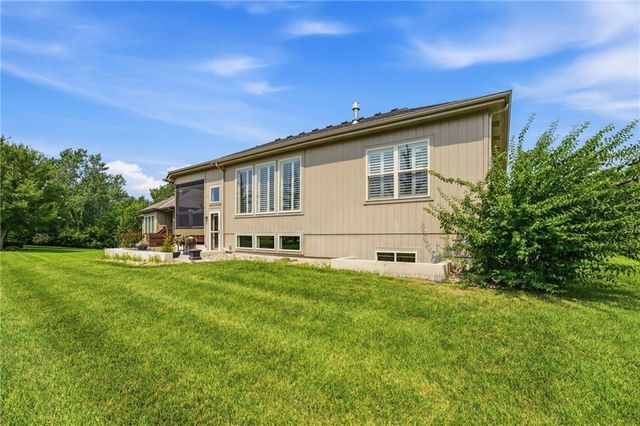 947 Birsay Court, Raymore, MO 64083