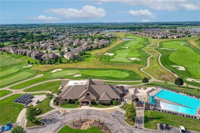 947 Birsay Court, Raymore, MO 64083
