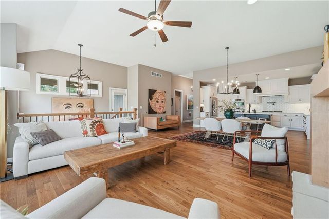 947 Birsay Court, Raymore, MO 64083