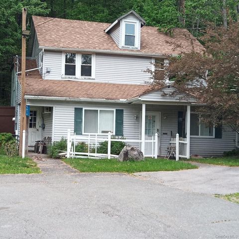 5017 S Fallsburg Main Street 5019, South Fallsburg, NY 12779