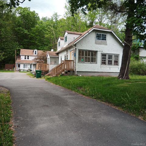 5017 S Fallsburg Main Street 5019, South Fallsburg, NY 12779