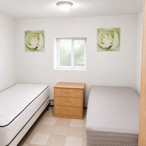 5017 S Fallsburg Main Street 5019, South Fallsburg, NY 12779