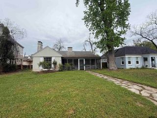 325 W 4th St, Tyler, TX 75701