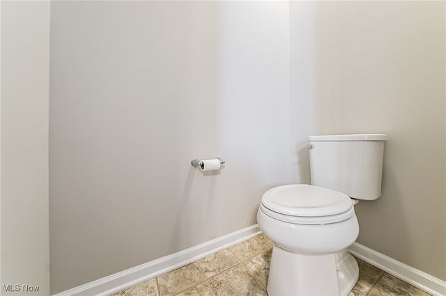 6515 Amber Way, North Ridgeville, OH 44039