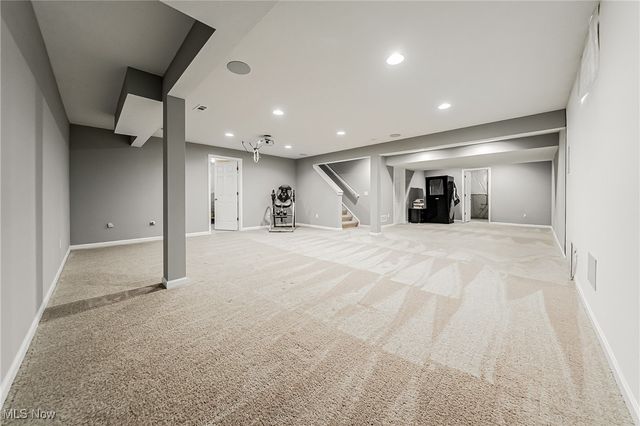 6515 Amber Way, North Ridgeville, OH 44039