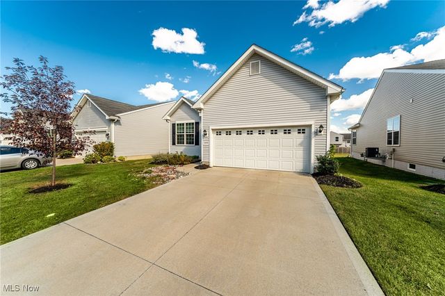 6515 Amber Way, North Ridgeville, OH 44039