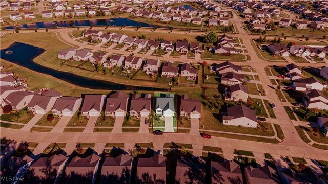 6515 Amber Way, North Ridgeville, OH 44039