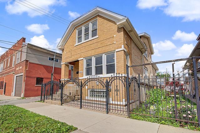2345 N Lockwood Avenue, Chicago, IL 60639
