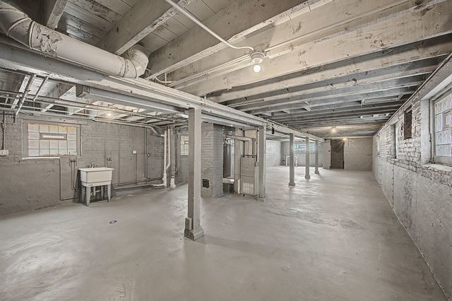 2345 N Lockwood Avenue, Chicago, IL 60639