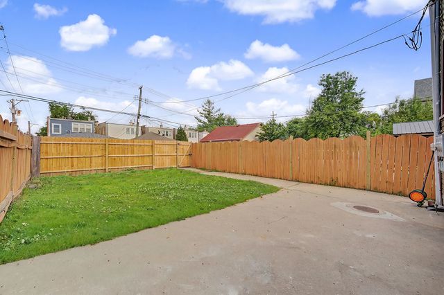 2345 N Lockwood Avenue, Chicago, IL 60639