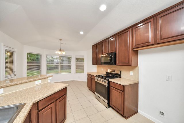 2412 Appian Way, Pearland, TX 77584