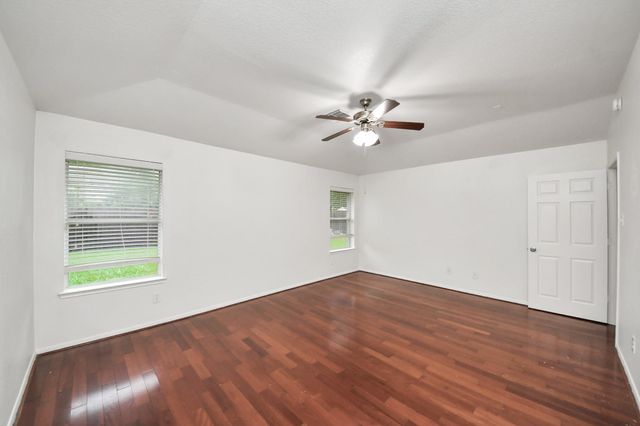 2412 Appian Way, Pearland, TX 77584