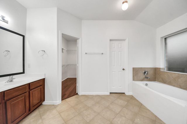 2412 Appian Way, Pearland, TX 77584