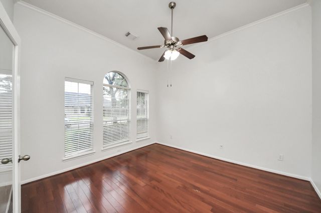 2412 Appian Way, Pearland, TX 77584